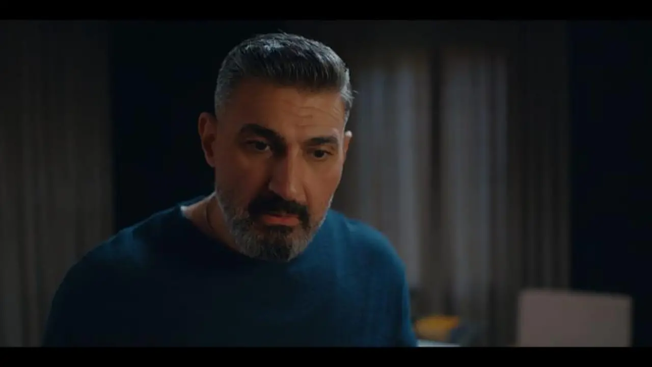 تفاصيل واقعة سرقة خزينة الفنان ياسر جلال خلال الحلقة 10 بمسلسل كلهم بيحبوا مودي